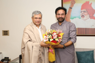 Ashwini Vaishnaw, G Kishan Reddy discuss Telangana rail projects