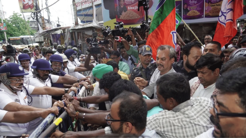 Kolkata gang rape case: BJP-Congress take to streets, SIT to probe incident