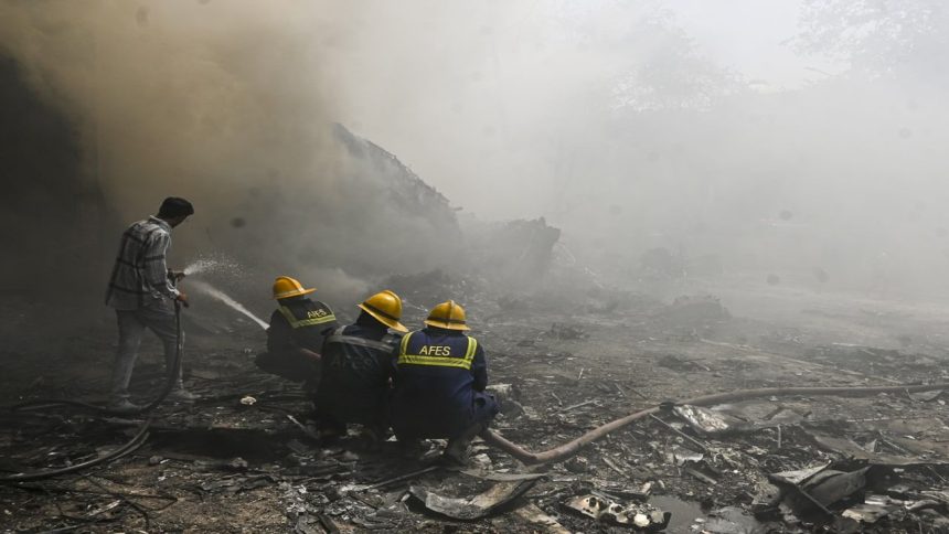 Video of Air India flight crashed near Ahmedabad airport goes viral | Watch