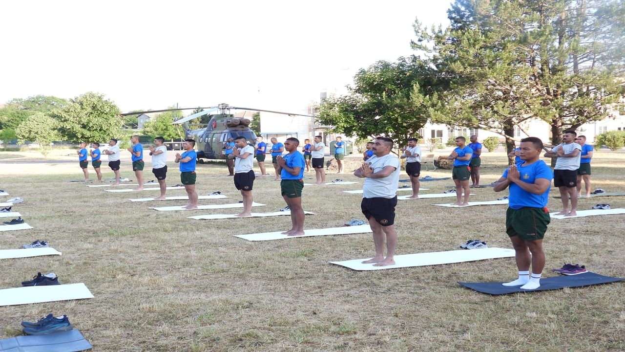 Joint Yoga session conducted during India-France exercise SHAKTI-VIII Joint Yoga session conducted during India-France exercise SHAKTI-VIII
