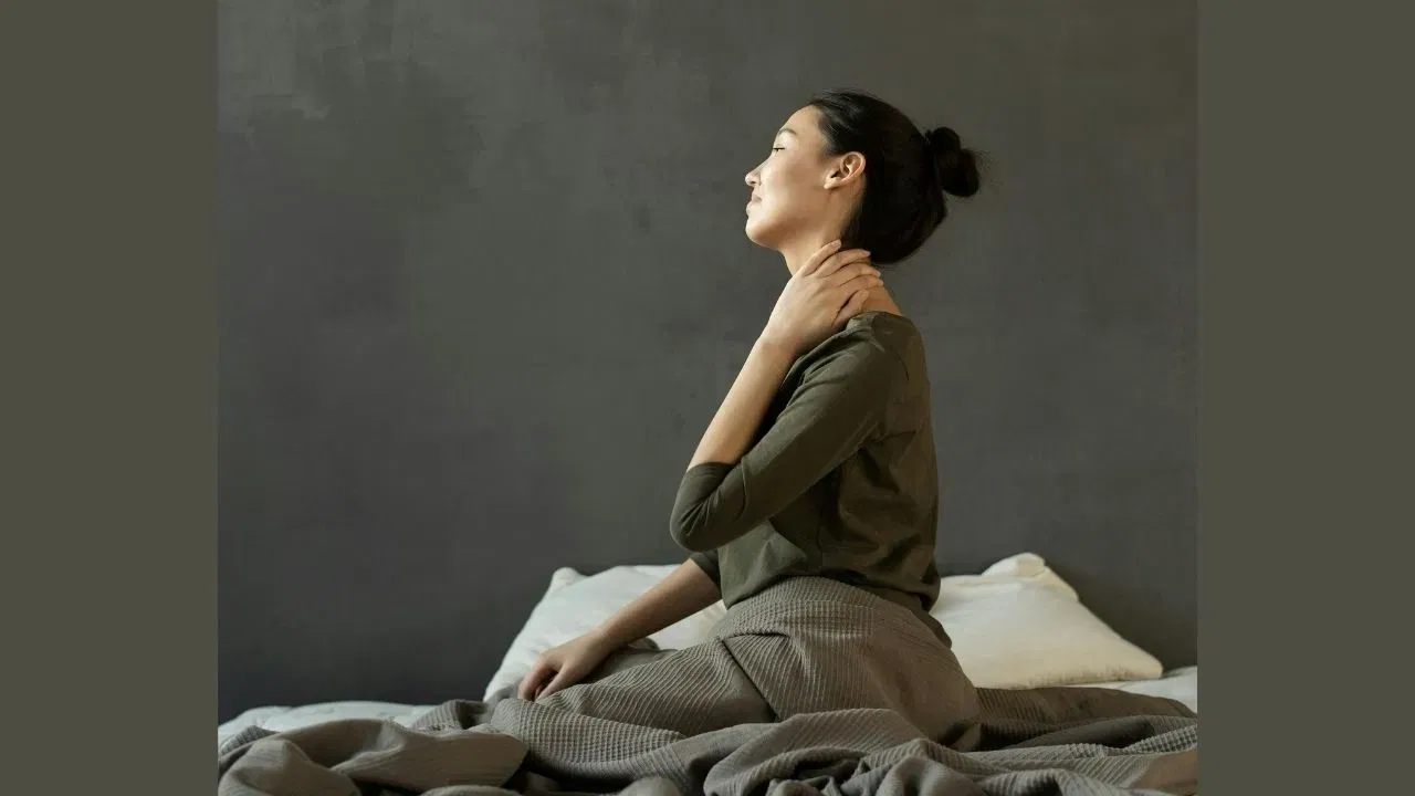 neck pain.webp