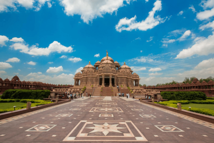 Akshardham Temple in Delhi wishes devotees on Guru Purnima, recalls wisdom of gurus