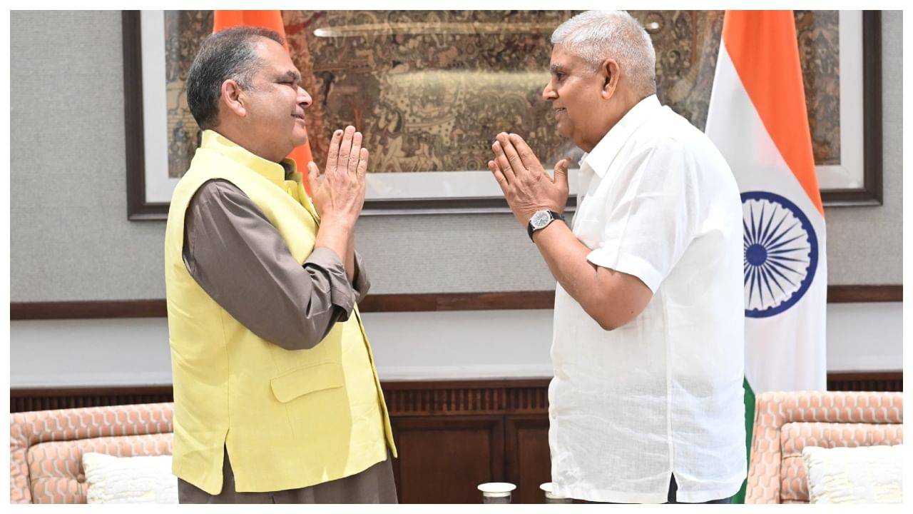 Vice-President accepted resignation of Sanjeev Arora Vice-President accepted resignation of Sanjeev Arora