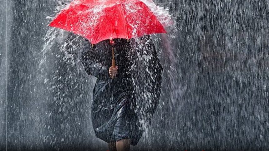 India battles monsoon: 14 Dead in UP, several states under flood impact