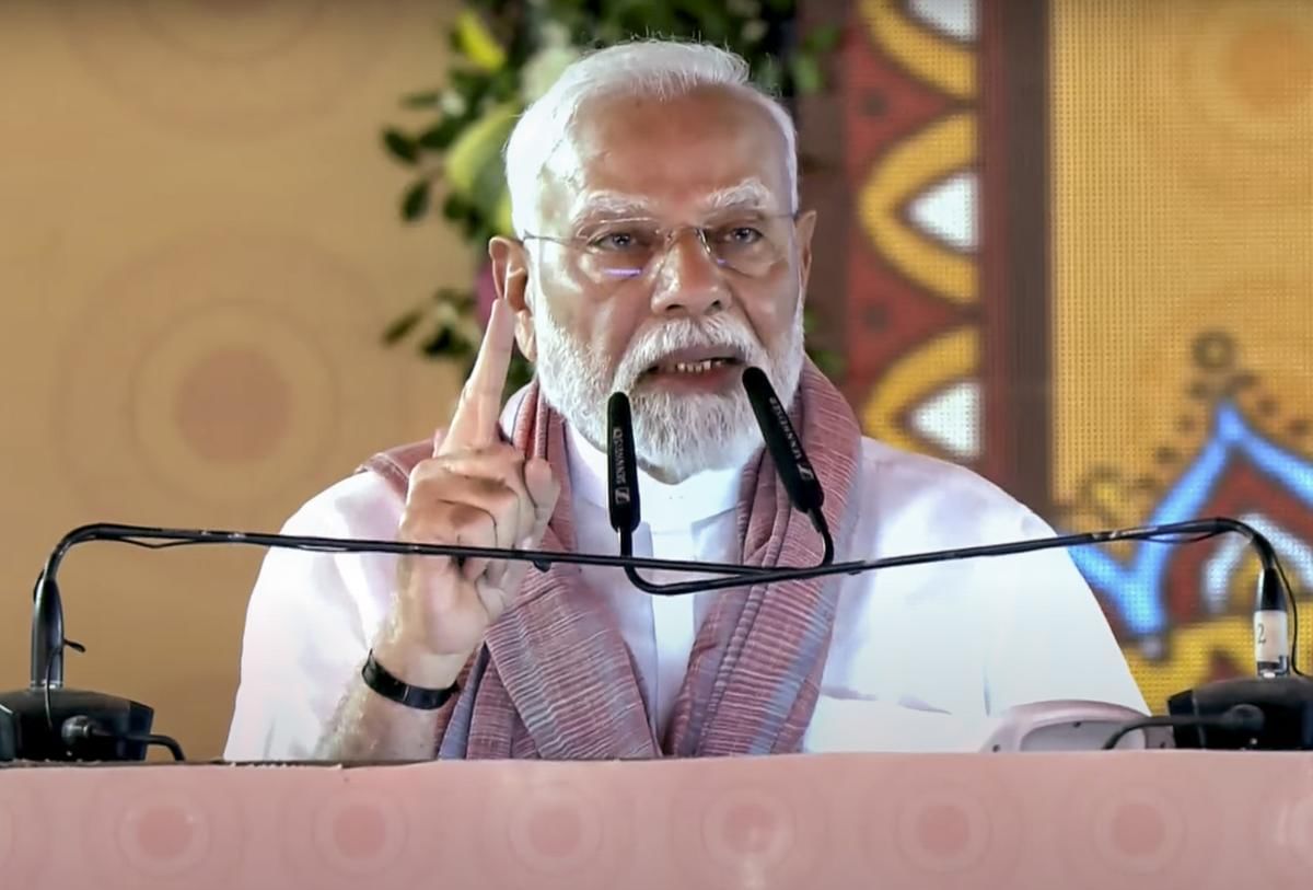 PM Modi blows poll bugle in Bihar; Launches projects worth Rs 7,200 crore ahead of Assembly polls