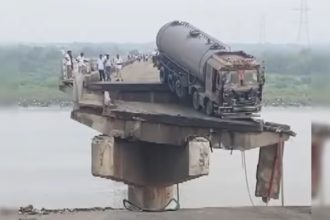 3 killed as Gambhira bridge collapses between Anand and Vadodara in Gujarat