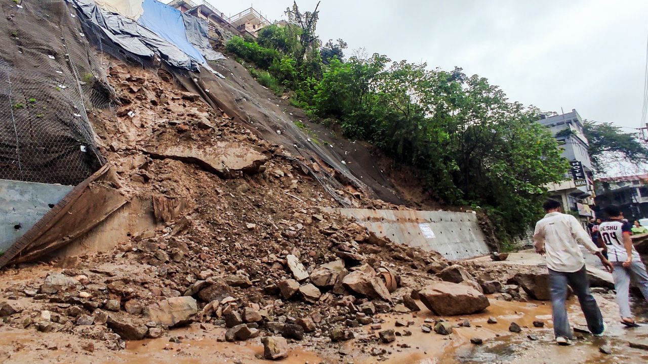 Monsoon mayhem in Himachal: Red alert issued as rains trigger landslides, road blockades Monsoon mayhem in Himachal: Red alert issued as rains trigger landslides, road blockades