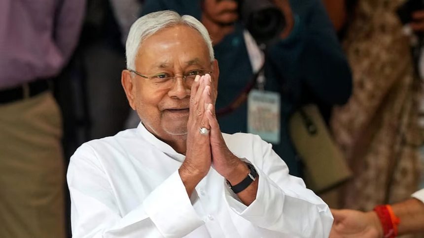 Ahead of Bihar polls, Nitish Kumar govt announces 35% job quota for women