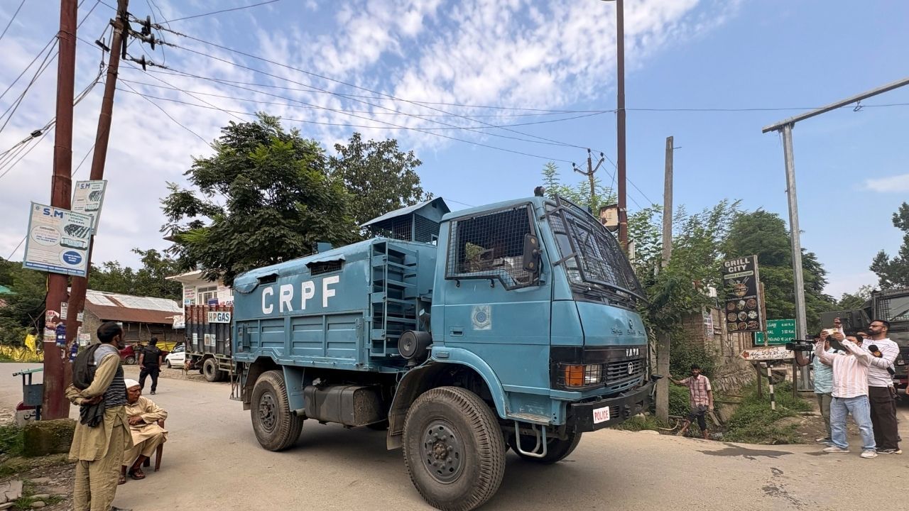 Vehicle falls into nallah in J-K’s Udhampur, three CRPF jawans killed