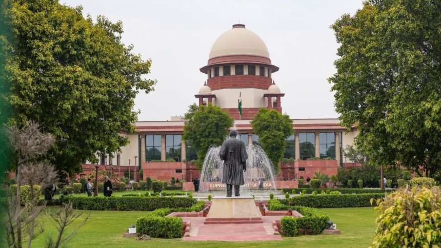Senior advocates not permitted to mention cases before CJI’s court from Aug 11 1 Senior advocates not permitted to mention cases before CJI’s court from Aug 11