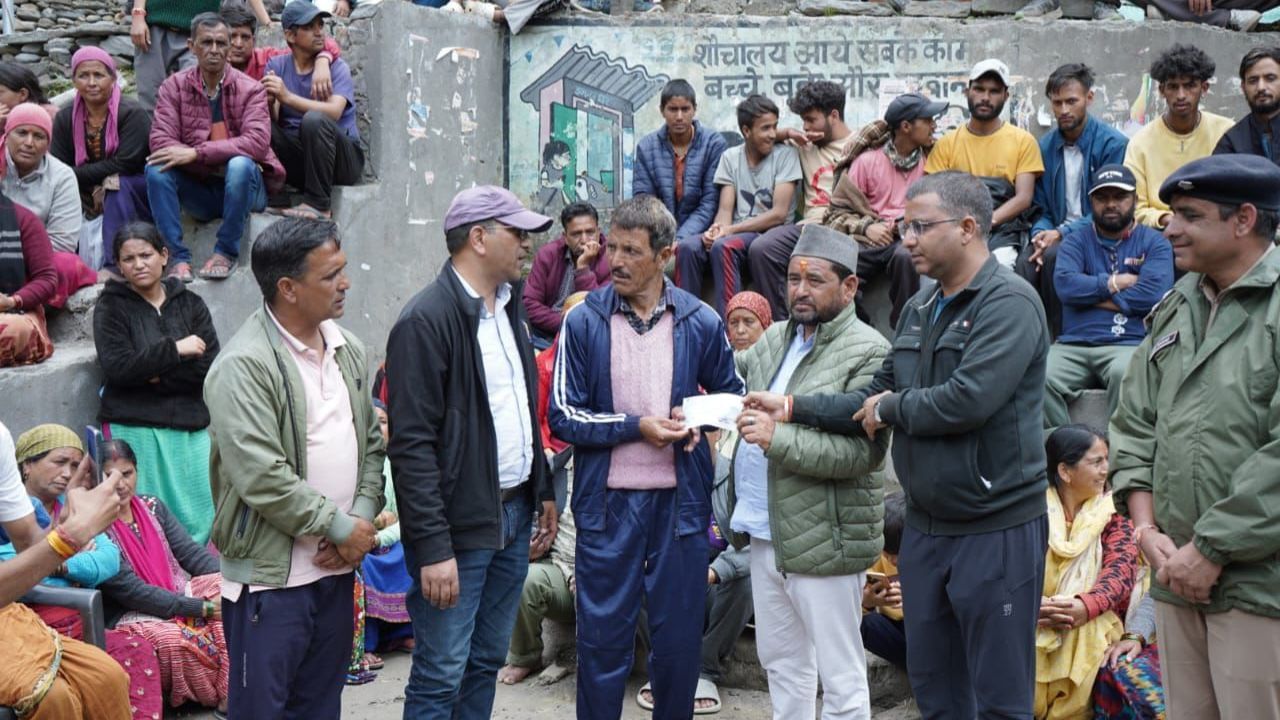 Uttarkashi cloudburst: Rs 5 lakh assistance cheques distributed to affected families Uttarkashi cloudburst: Rs 5 lakh assistance cheques distributed to affected families